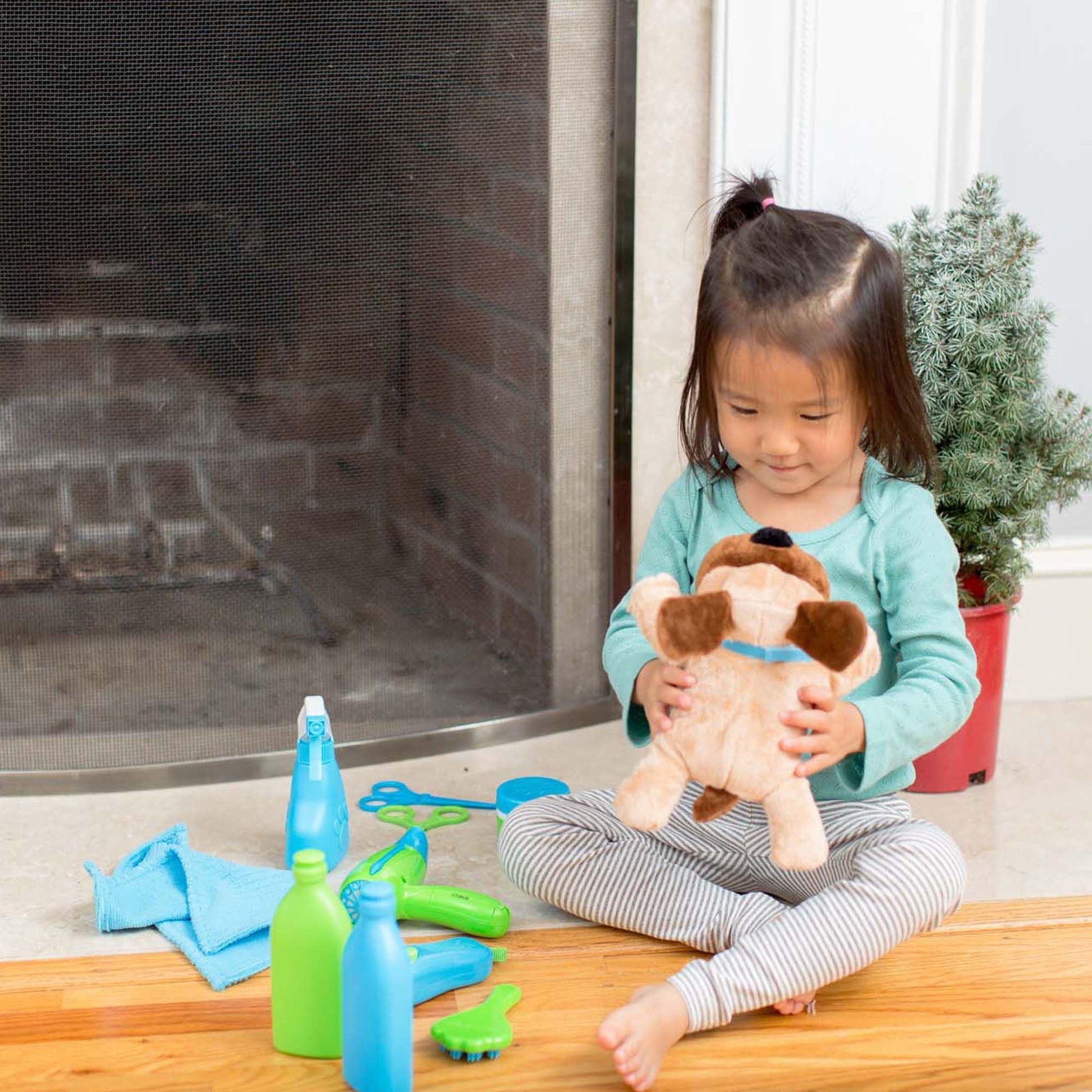 Wash & Trim Dog Grooming Play Set Melissa and Doug 