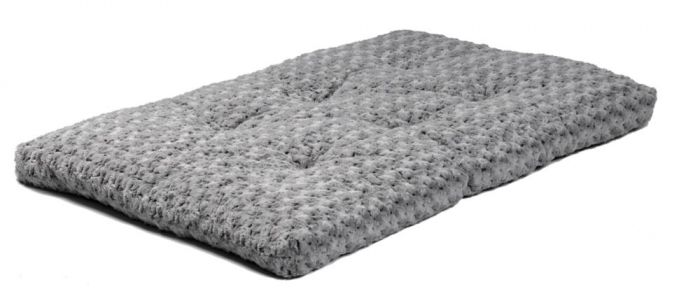 MID-WEST HOMES Ombre Gray Swirl Fur Pet Bed