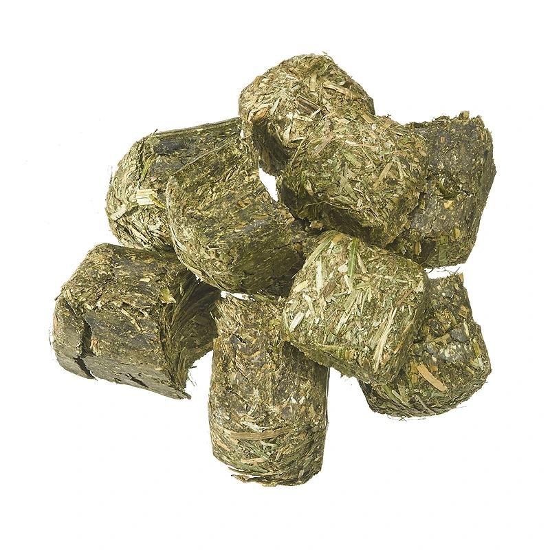 Alfalfa Cubes Horse Feed Ontario Dehy Inc. 