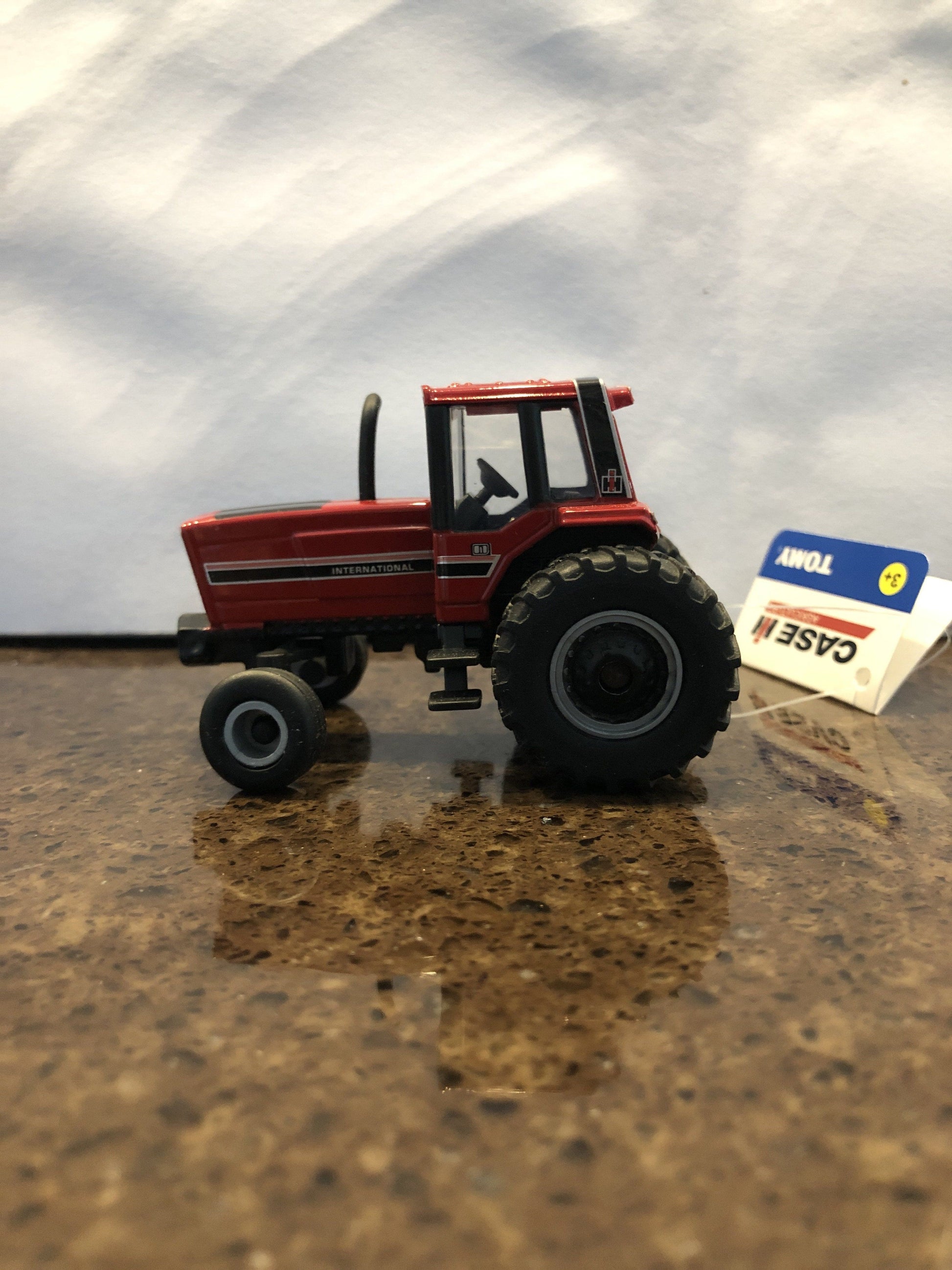 Tomy International toy Tractor KB Depot Express 