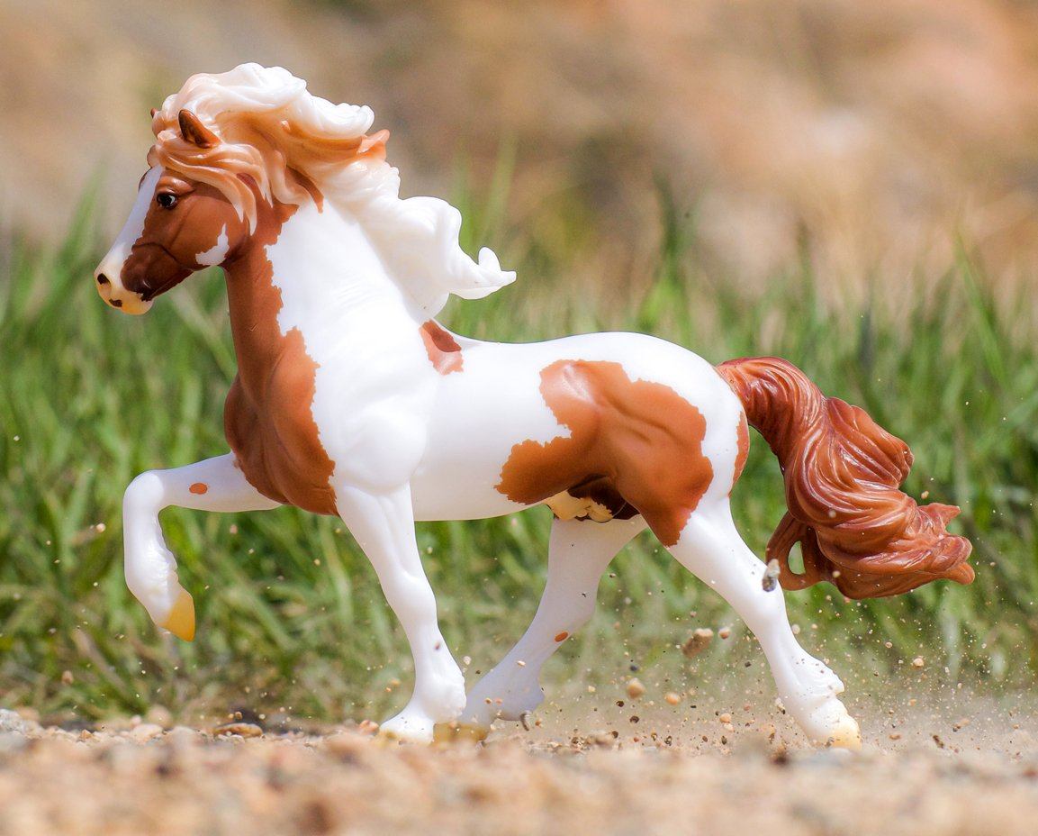 Breyer Icelandic Stallion Sporður frá Bergi 1:9