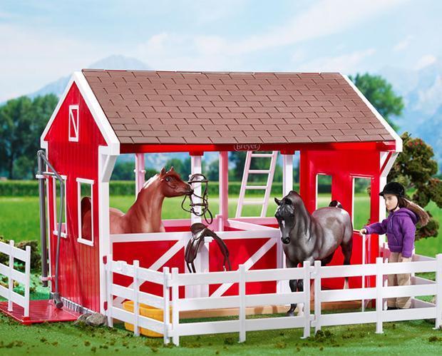 Spring Creek Stable Toy Breyer 